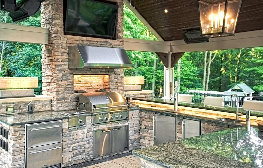 Ultimate Outdoor Entertaining Space designed by Beall's Landscaping